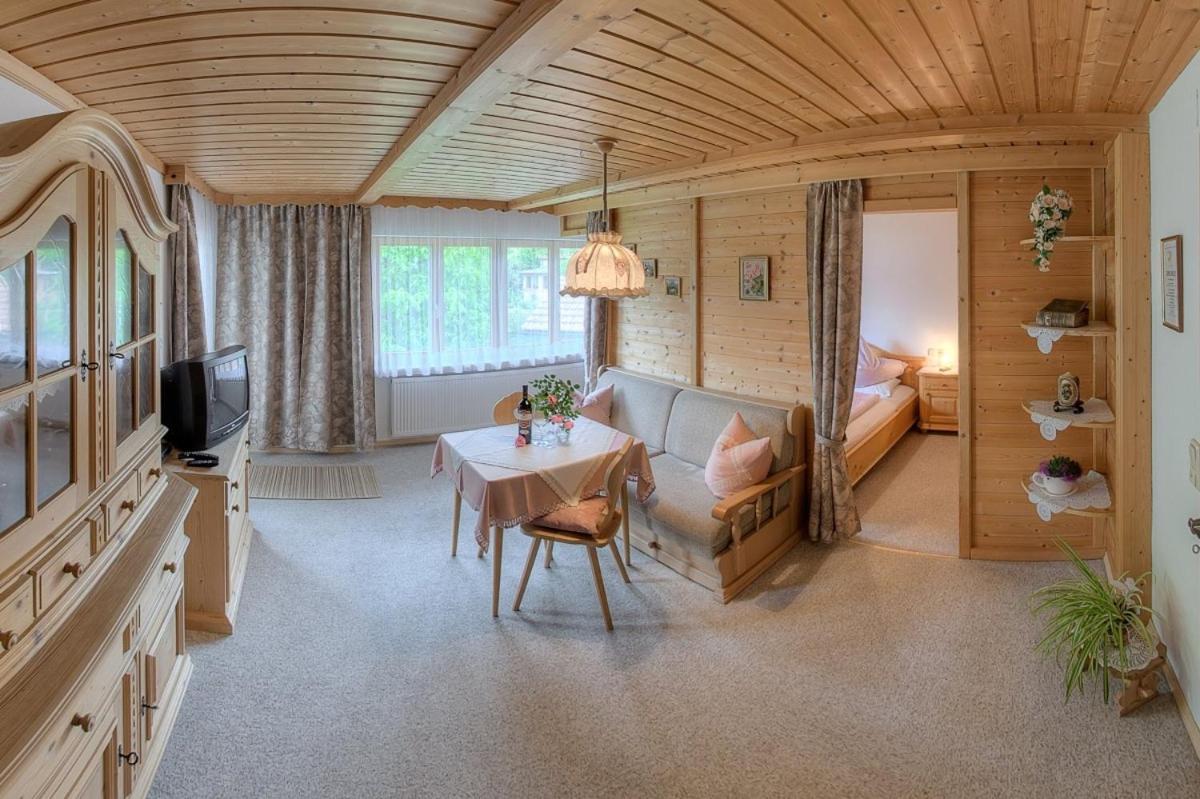 バート・ファイルンバッハHaus Singerアパートメント 部屋 写真